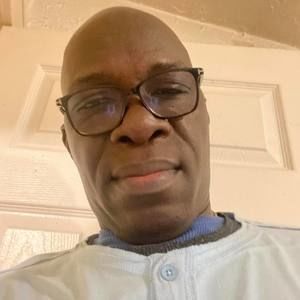 Meet your Posher, Cyril